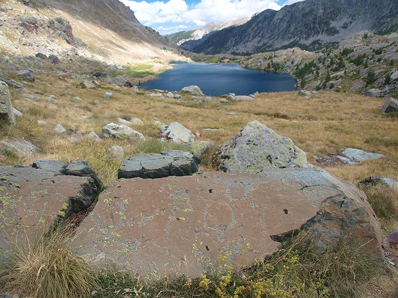 Une gravure dans la vallée des Merveilles