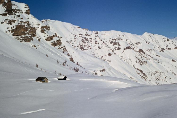 Refuge de Gialorgues en hiver - Refuge de Gialorgues en hiver