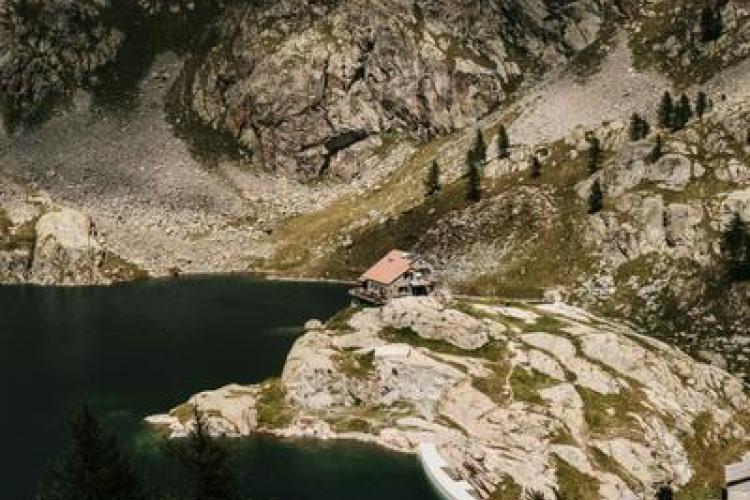 refuge de Valmasque - vue du sentier du refuge